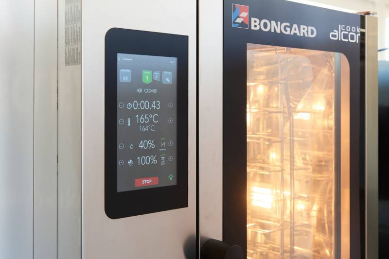 Four Ventilé Mixte ALCOR Bake BONGARD Snacking à l'ile de la Réunion en Boulangerie Saint Leu