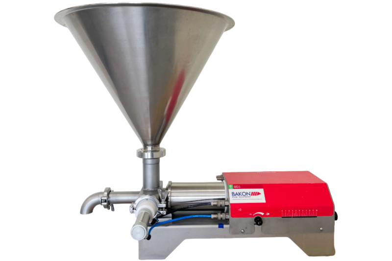 La doseuse volumétrique pneumatique de Bakon est un outil idéal pour les petits labos.