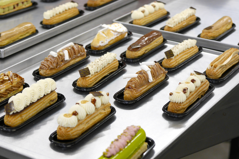 Garnissage d'Eclair avec Doseuse